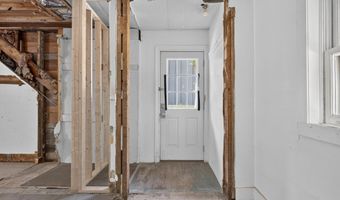 6 Amherst St, Augusta, ME 04330