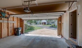 5158 Ridge Oak Dr, Madison, WI 53704