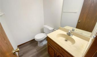 5167 148th St W, Apple Valley, MN 55124