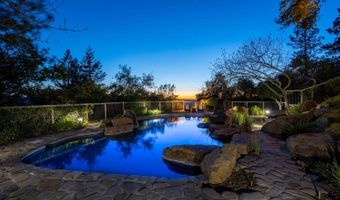 568 Sunset Dr, Angwin, CA 94508