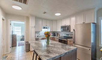 1425 12th St, Anson, TX 79501