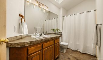 1917 S Springbrook Ln, Boise, ID 83706
