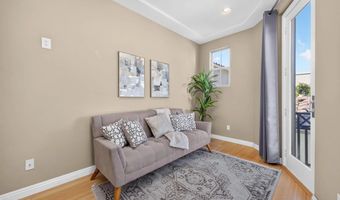 2985 Farragut Rd, San Diego, CA 92106