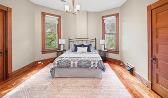407 E 9th St, Alton, IL 62002