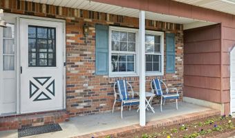 181 Demorest Ave, Avenel, NJ 07001