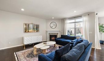 18918 Denali Cir, Northville, MI 48168