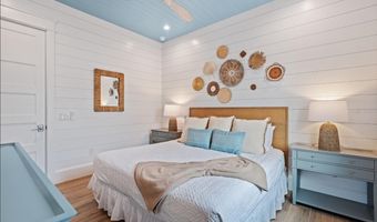 408 MAGNOLIA Ave, Anna Maria, FL 34216