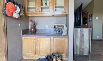 33 Oxbow Rd, Buffalo, WY 82834