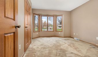 1402 N Arch St, Aberdeen, SD 57401