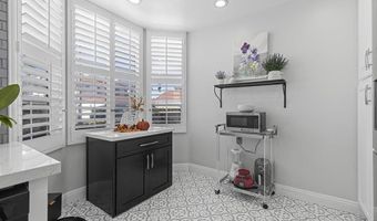 3335 Genoa Way 111, Oceanside, CA 92056