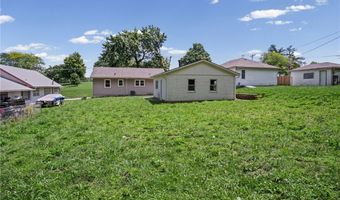 1605 S 6th St, Atchison, KS 66002