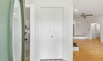 14767 Woodland Rd, Athens, AL 35613