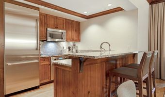 100 Bachelor Ridge Rd 3704, Avon, CO 81620
