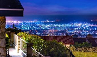 29805 Knoll View Dr, Rancho Palos Verdes, CA 90275