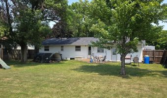 908 Westwood Dr SW, Alexandria, MN 56308