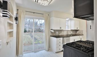 124 N Gould Rd, Columbus, OH 43209