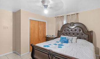 157 E Hill Valley Dr, Indianapolis, IN 46227