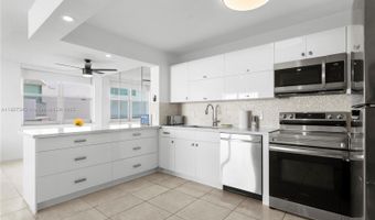 9440 W Bay Harbor Dr 4A, Bay Harbor Islands, FL 33154