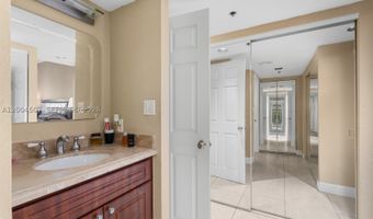 20505 E Country Club Dr Ph-38, Aventura, FL 33180