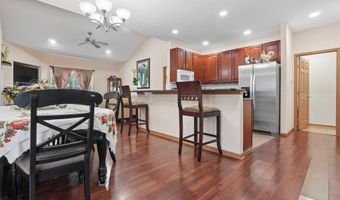 8004 Flint Run Pl 15, Columbus, OH 43235