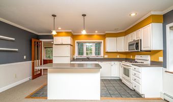 17 The Meadows Rd, Bartlett, NH 03838