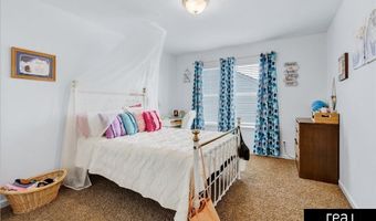 6456 Elm Hurst Dr, Papillion, NE 68157