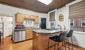 110 S 13th St, Airville, PA 15203