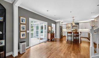 103 Hanover Pl, Macon, GA 31210