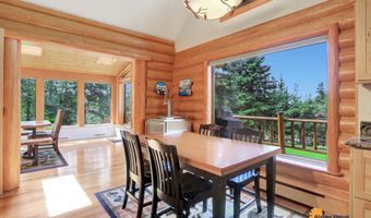 11361 Hideaway Trl, Anchorage, AK 99507