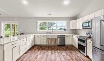 202 Grays Ln, Angier, NC 27501