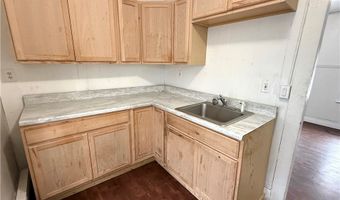 16 Barnes Ave, Utica, NY 13502