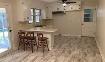 1827 LeVance St, Asheboro, NC 27203