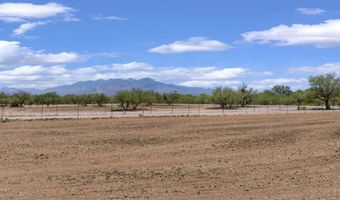 5216 W Arivaca Rd, Amado, AZ 85645