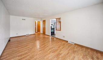 130 E Mckinley Ave, Des Moines, IA 50315