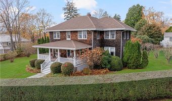 63 Longfellow Rd, Jamestown, RI 02835