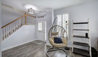 4477 Black Hills Dr NW, Acworth, GA 30101