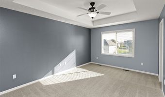 707 NE 46th Ct, Ankeny, IA 50021