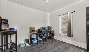 36 Broad St, Amsterdam, NY 12010