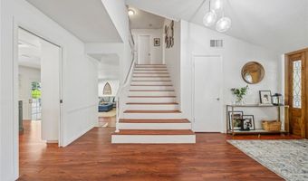 994 S La Salle Cir, Anaheim, CA 92807