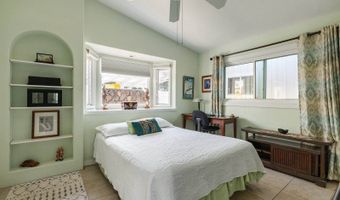 589 Iana St, Kailua, HI 96734
