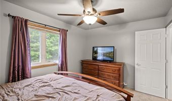 11810 Larabee Cir NE, Albertville, MN 55301