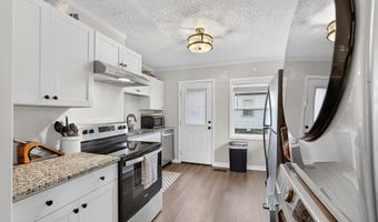 933 Cherry St, Alcoa, TN 37701