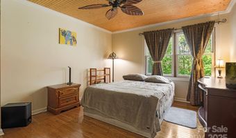 244 Mcmahon Ln, Bakersville, NC 28705