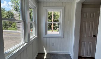 523 Leetes Island Rd, Branford, CT 06405