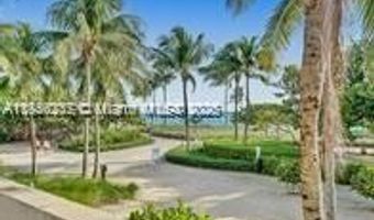 10185 Collins Ave 818, Bal Harbour, FL 33154