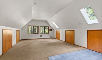 55482 DELTA Rd, Blue River, OR 97413