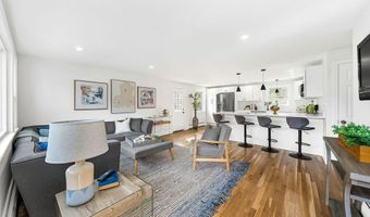 39 Collins St, Boston, MA 02136