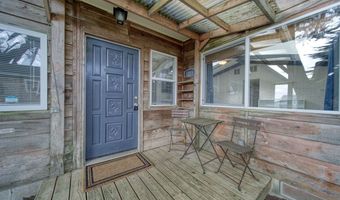 1260 JACKSON Ave SW, Bandon, OR 97411