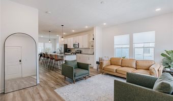 434 Douglas St, Akron, OH 44307