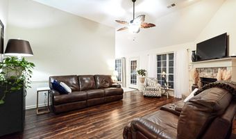 6437 INNISWOOD Dr, Bartlett, TN 38135